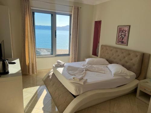 Postel nebo postele na pokoji v ubytování Hotel Divers
