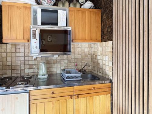 Studio 4 pers, balcon sud-est, pistes et commerces - FR-1-322-705