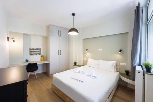 Three Bedroom Stylish Apt next to Acropolis