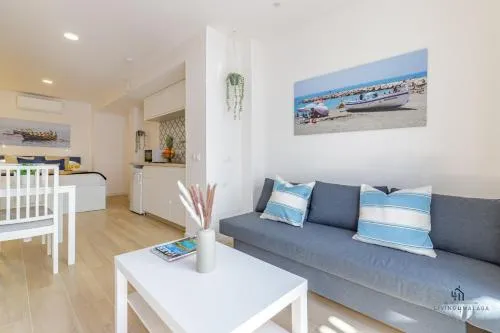 Living4Malaga Nereo Beach Studios photo 8
