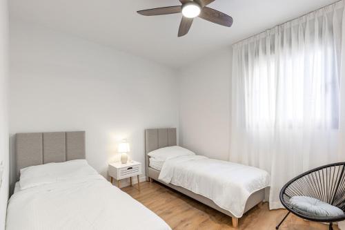 Casa Paseo - new apt with sea views from terrace