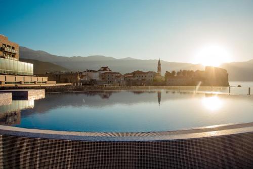 Avala Resort & Villas — Pool view