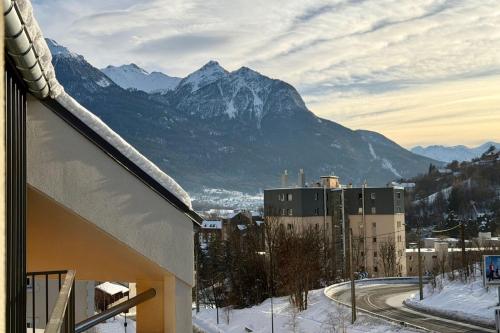New apartment with views of the mountains