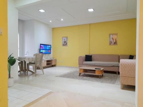 Salon et deux chambres à deux pas de la médina de Sfax