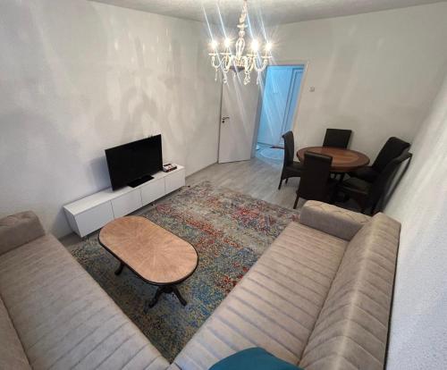 Central Center Apartment