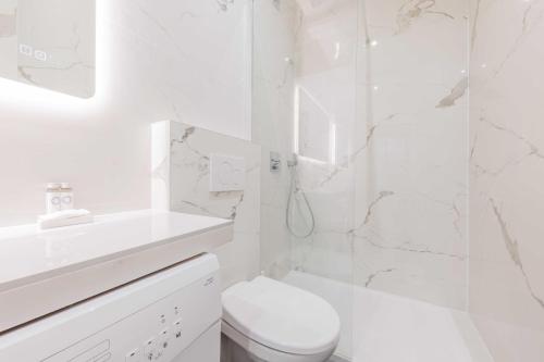Chic Apartment in Paris Ideally Located for 6P