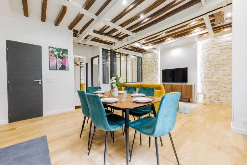 Chic Apartment in Paris Ideally Located for 6P
