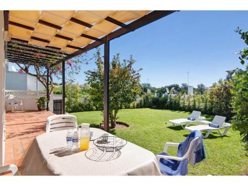 Holiday Home Algarvia by Interhome