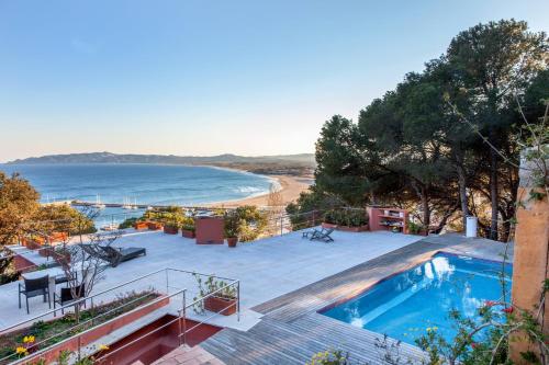 Impresionantes vistas al mar con piscina privada