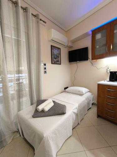 Boutique Studio 100m from the Sea in Piraeus