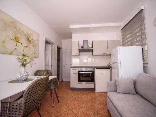 Apartment Marina-6 by Interhome