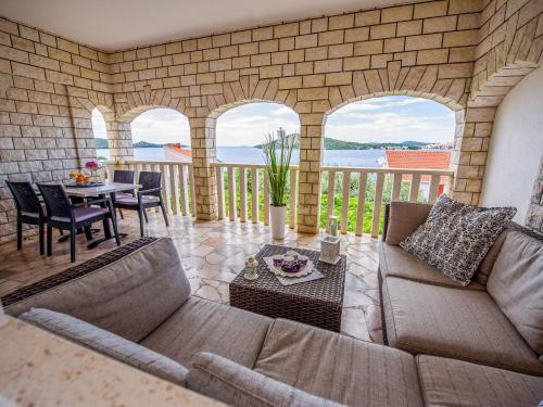 Apartment Marina-6 by Interhome