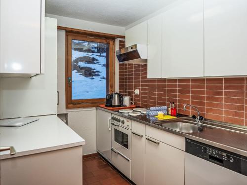 Apartment Chesa La Drosa AB by Interhome
