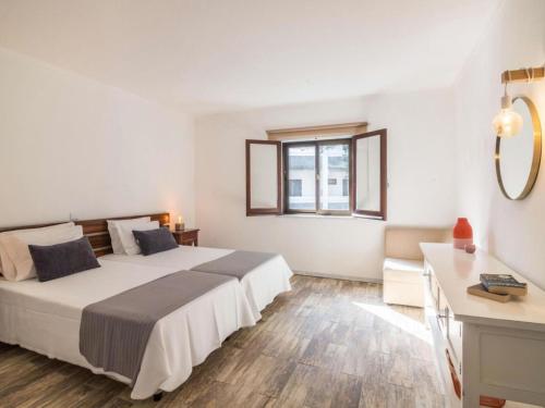 Apartment Pearl Coast by Interhome