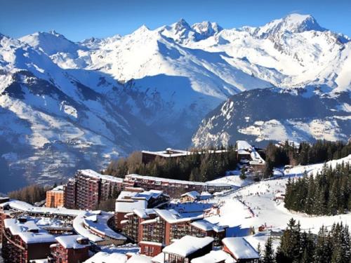 Arcs 1800 Résidence Bellecote Studio 4 personnes et 1 bébé skis aux pieds