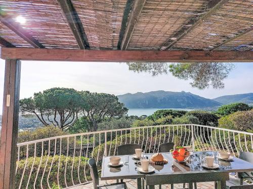 Apartment Marina Di Santa Giulia by Interhome