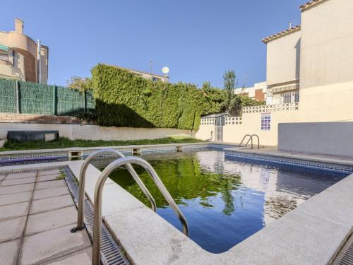 Holiday Home Leonor by Interhome