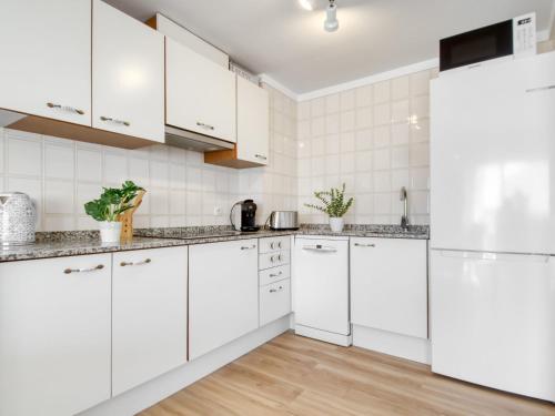 Apartment Club Nautic-30 by Interhome