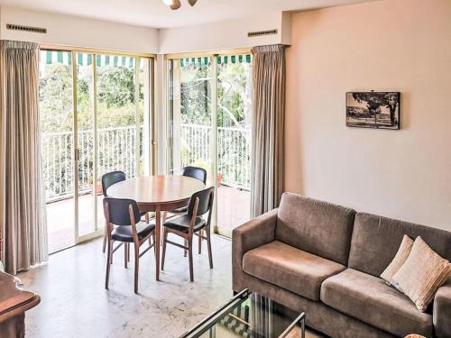 Apartment Les Jardins de l'Ermitage by Interhome