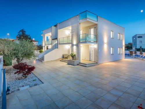Holiday Home Villa Ricardo by Interhome