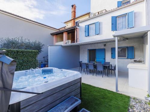 Holiday Home Rinata by Interhome