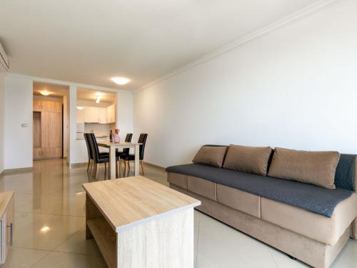 Apartment Aparthotel Rotonda Inn-1 by Interhome