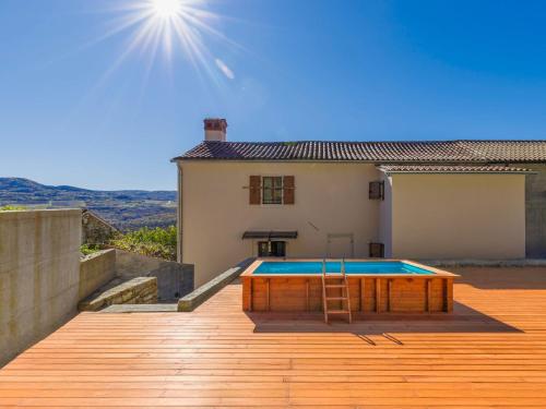 Holiday Home Marla by Interhome