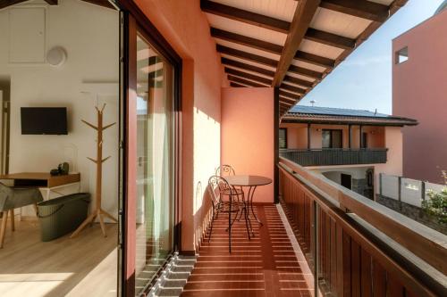 Florida Ascona Rooms by Quokka 360 - Between the Lake and the City