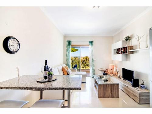 Apartment Azure Loft 39 by Interhome