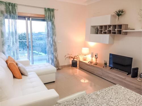 Apartment Azure Loft 39 by Interhome
