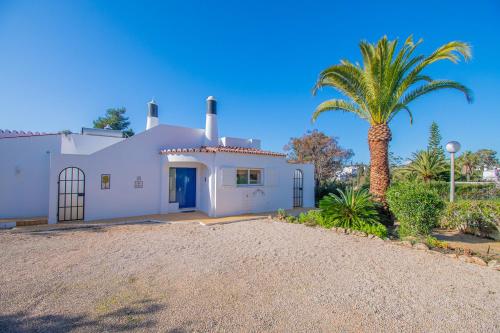 61 vdm - Superb villa on Vale do Milho with heated