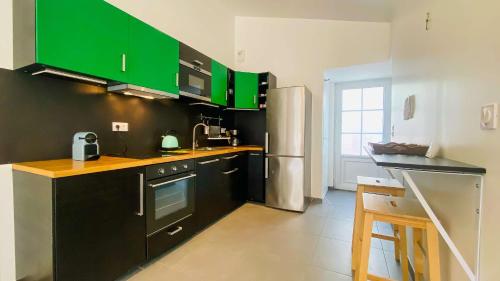 Villa contemporaine à proximité de la plage et du centre village