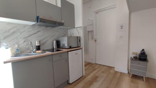 Appartement port et vieux Nice Direct from Airport by tramway