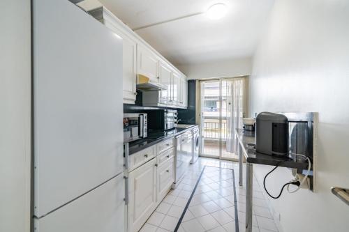 Spacious 1-bedroom apartment in the heart of Cannes