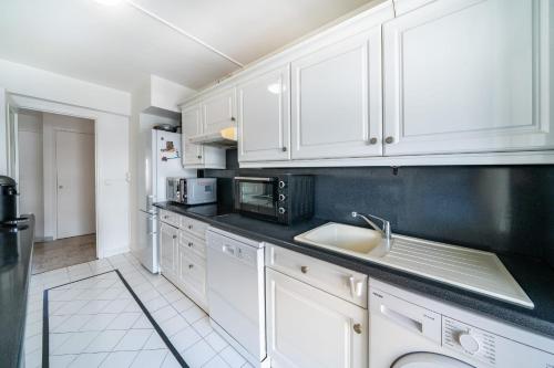 Spacious 1-bedroom apartment in the heart of Cannes