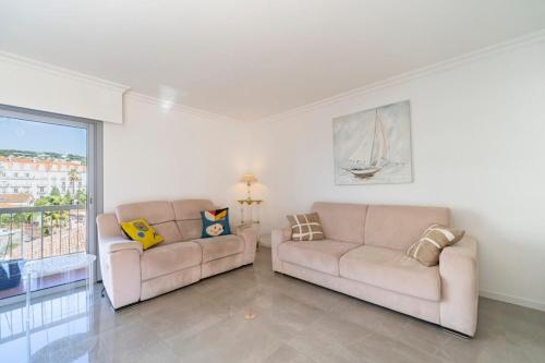 Brand new 2 bedrooms heart of Cannes