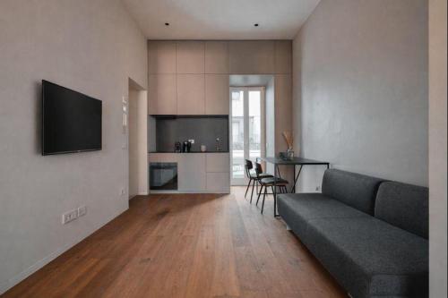 Archimede in Porta Venezia by Wynwood House