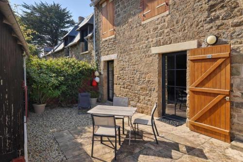 Minihic - Belle maison 3 chambres- Proche Mer