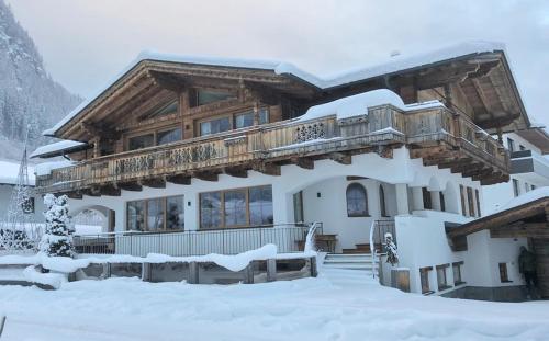 Appartements "Da Zillertaler und die Geigerin"