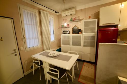 Urban Style Apartment - Cenisio M5 Connection