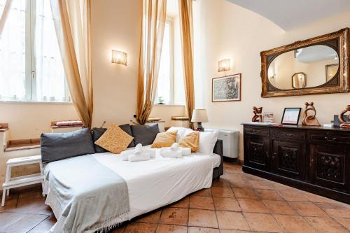 LOFT 22 - ROME Around you