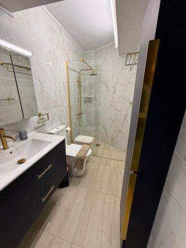 Zeas Meridian Suite Piraeus Athens