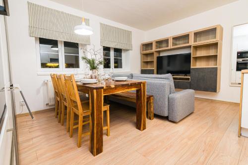 Manhattan by Mountain ways