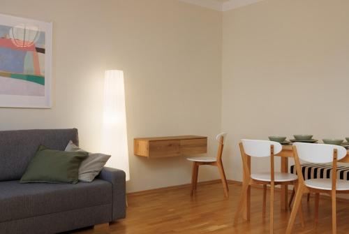 Crown apartments! Cozy modern apartment near Naschmarkt