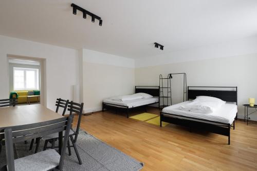 Crown apartments! Urban Loft near Naschmarkt!