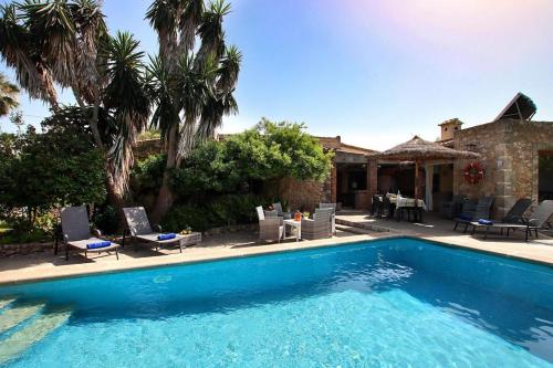 Nice house in fantastic location in countryside by Renthousing