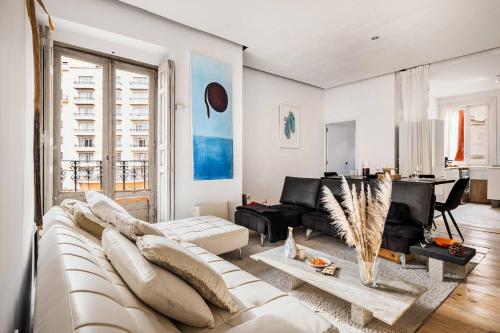 M-2 Apartamento Gran Via 2 hab