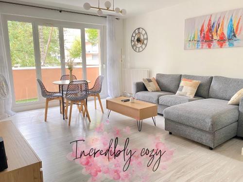 Le cocon urbain - Modern 4BR Apartment with Free Parking, High-Speed Wifi, Quick Access to A6 & N7