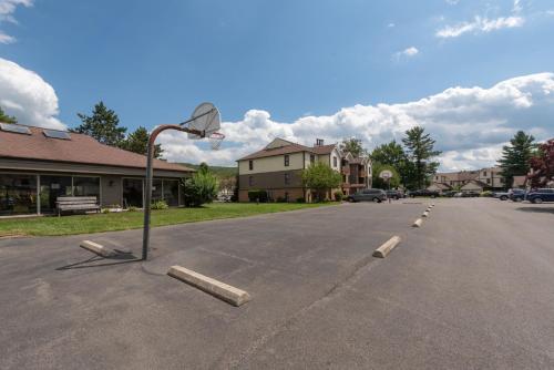 a basketball hoop in the middle of a street at Ski Harbor #21 by Railey Vacations in McHenry