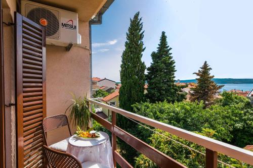 Apartments in Selce 39075